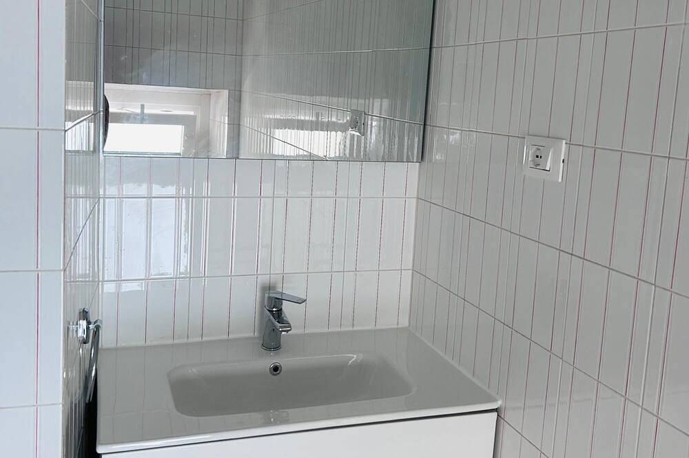 Appartamento intero, Piazza Condo   Suite with Balcony in Acquasparta, Perugia e dintorni
