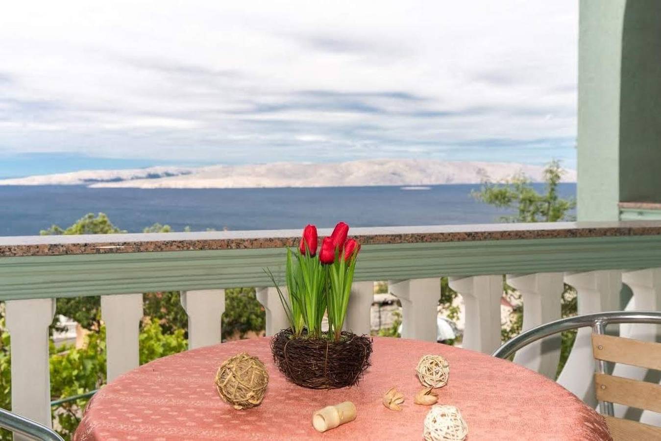 Appartamento vacanze a Kvarn a partire da 75€ a notte