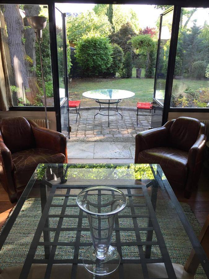 Location de vacances pour 2 personnes, avec jardin ainsi que terrasse et vue à Croissy-sur-Seine - 4