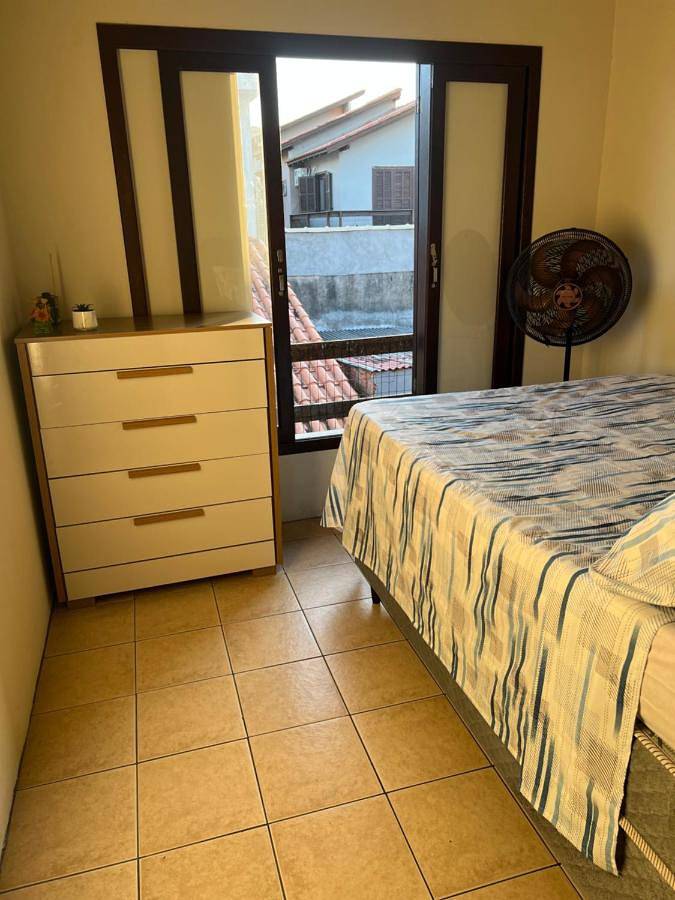 Casas e apartamentos de temporada para 5 pessoas, com balcão e vista, com animais de estimação em Laguna 