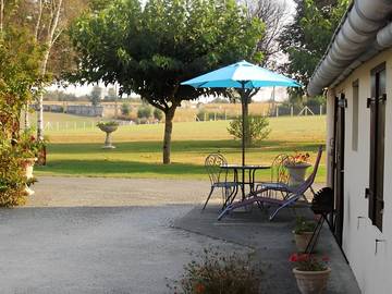 Gîte pour 2 personnes, avec terrasse et jardin en Charente-Maritime
