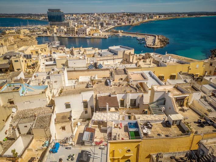 Gîte pour 8 personnes, avec jacuzzi et balcon à Gallipoli