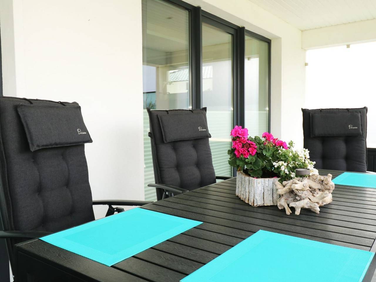 Exkl. Ferienhaus Lady Lounge, Wlan, Kamin, Haustiere - Ferienhaus Lady Lounge mit Wlan und Kamin in Mölschow, Usedomer Norden