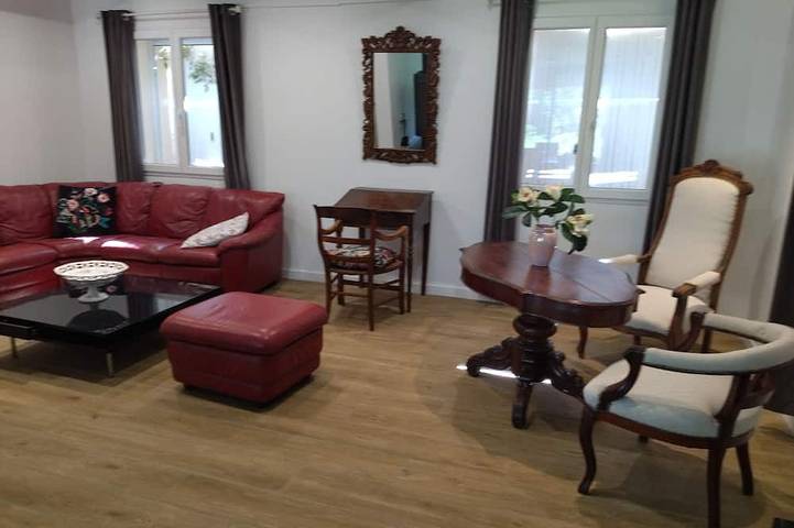 Location de vacances pour 8 personnes, avec jardin à La Capelle-et-Masmolène - 3