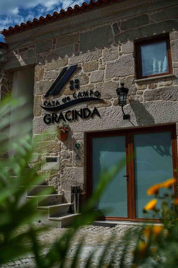 Maison de campagne pour 2 personnes, avec Terrasse dans Tourém