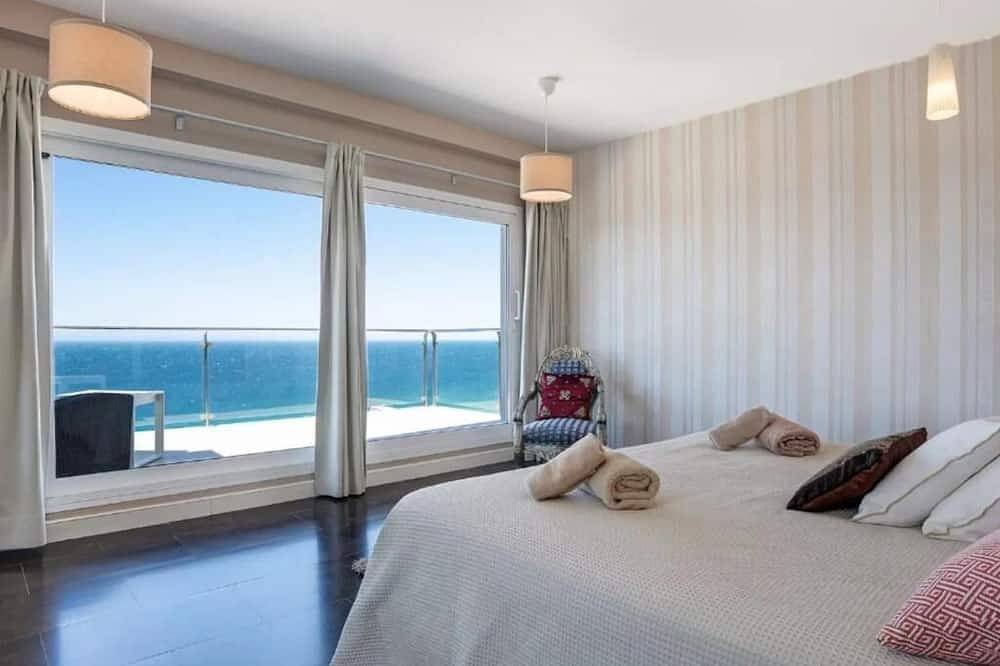 Villa Amaranta- Piscina de 25 m- Spa- Sauna. Vistas de la Playa in Playa de los Alemanes, Tarifa