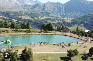 Chalet pour 6 personnes, avec terrasse, animaux acceptés à Albiez-Montrond