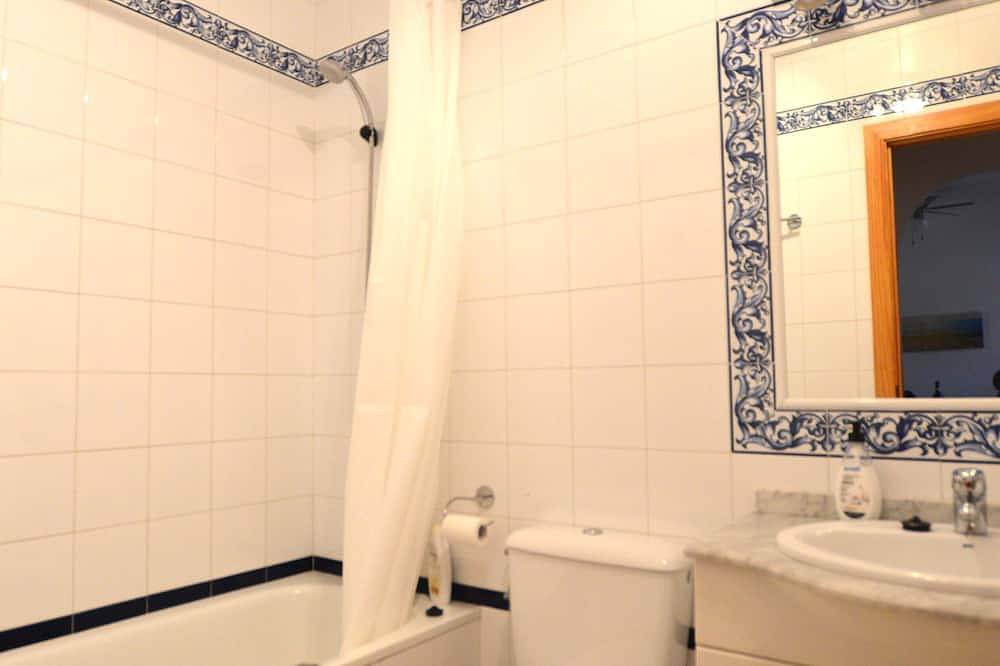 3 Schlafzimmer Haus mit Pool in Torre de La Horadada. Klimaanlage, Wifi & Netflix in Pueblo Latino, Pilar de la Horadada