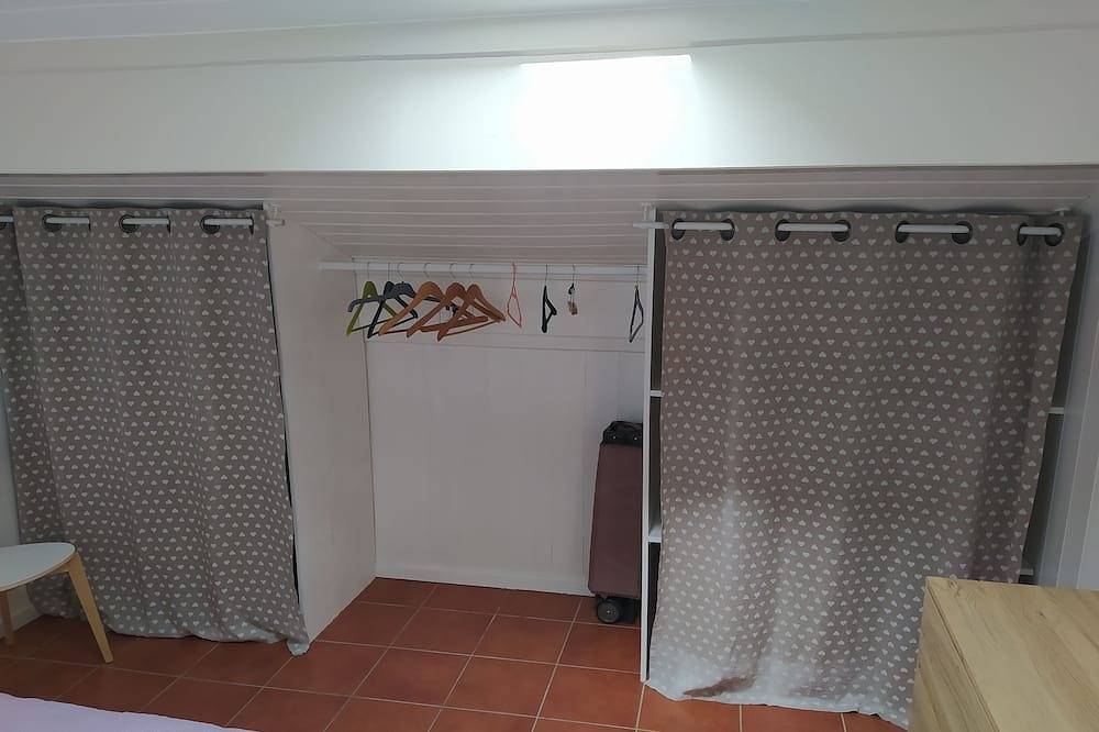Appartement entier, Appartement au calme proche station de ski in Porta, Parc naturel régional des Pyrénées catalanes