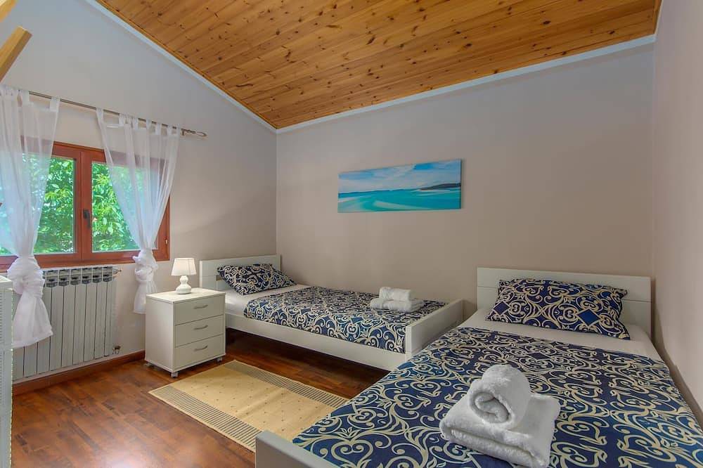 Entire apartment, Apartment Felix  with pool in Porec in Grad Poreč, Porec region