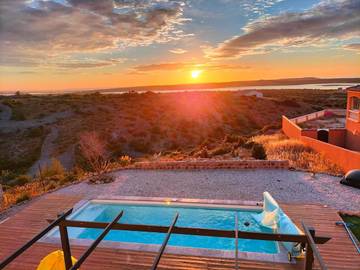 Gîte pour 6 personnes, avec vue ainsi que terrasse et piscine, animaux acceptés à Fitou