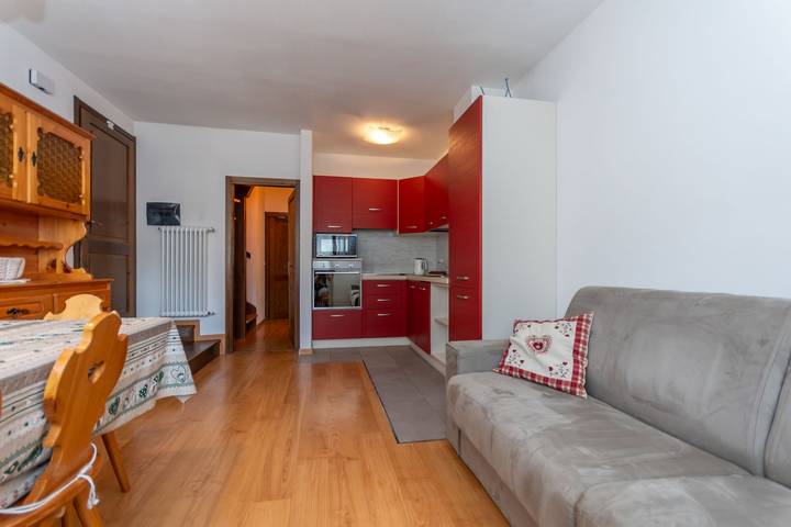 Gîte pour 6 personnes, avec balcon à Moena - 2