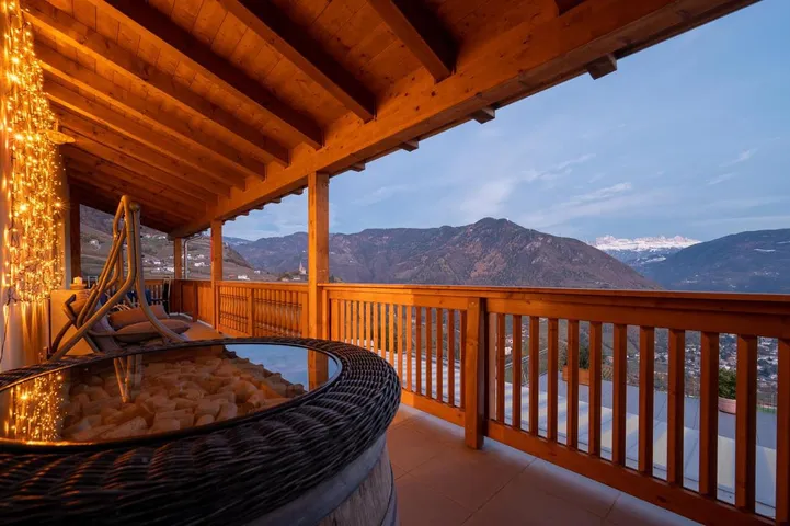 Ferienwohnung für 6 Personen, mit Ausblick und Sauna sowie Terrasse - 1