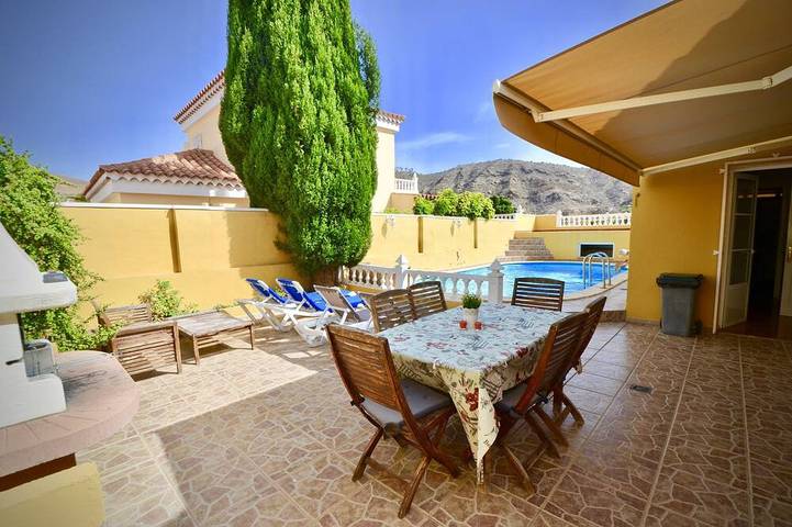 Ferienhaus für 6 Personen, mit Balkon und Garten - 1