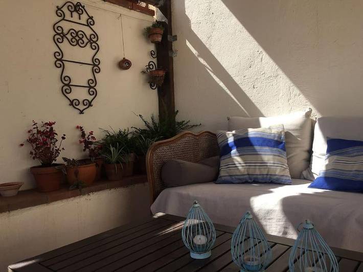 Location de vacances pour 4 personnes, avec jardin ainsi que vue et terrasse à Tresserre - 2