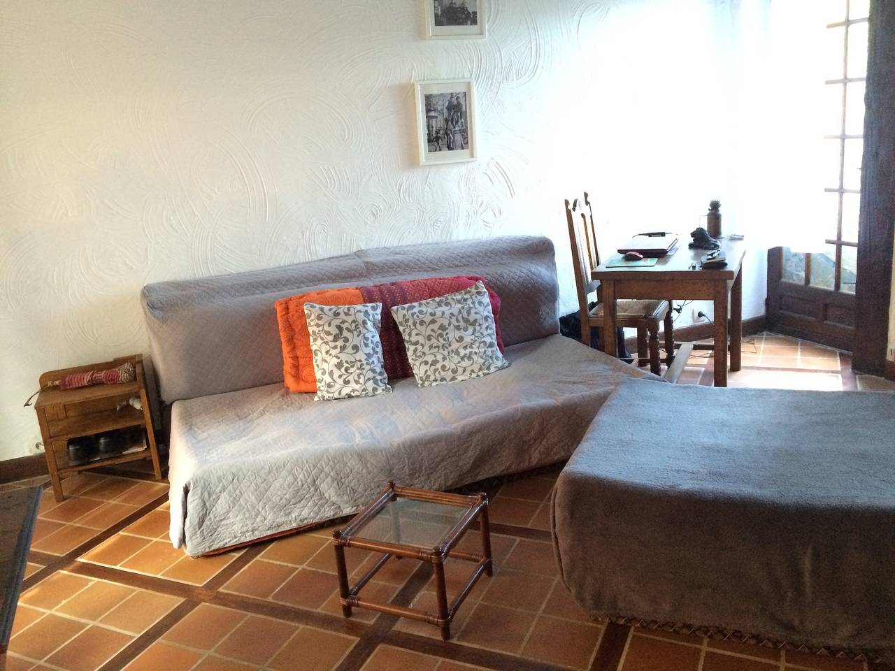 Casa encantadora - Roquebrune-sur-Argens - Terraza y vista in Roquebrune-sur-Argens, Region de Draguignan