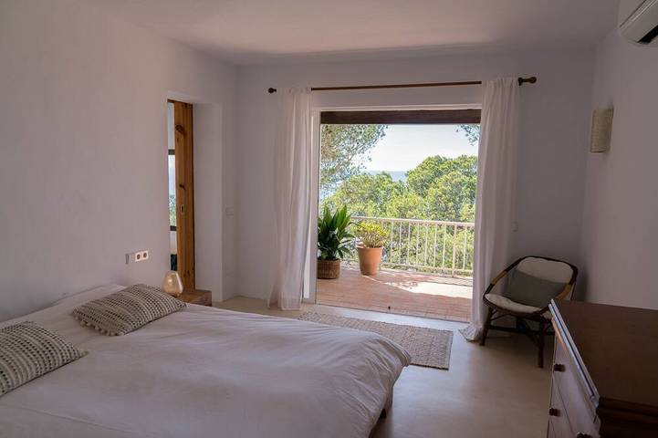 Ferienhaus für 6 Personen, mit Balkon und Garten in Cala Vedella - 2