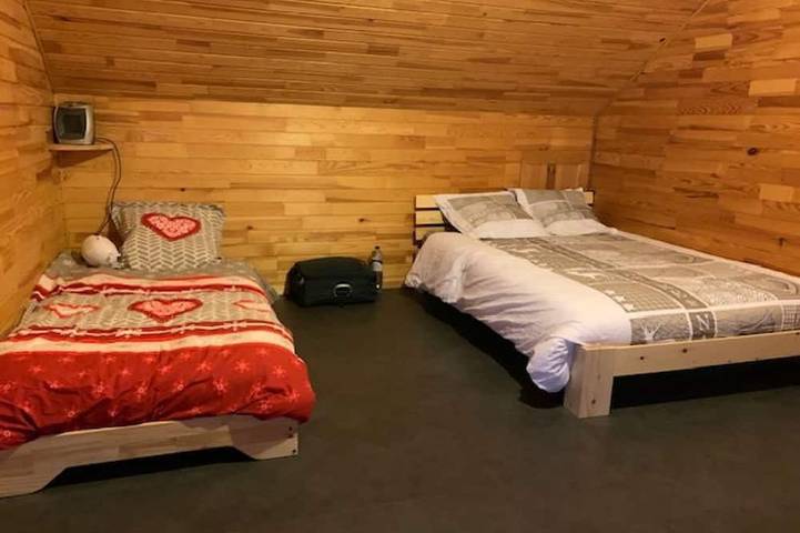 Chalet pour 20 personnes, avec jardin et piscine à Risoul - 2