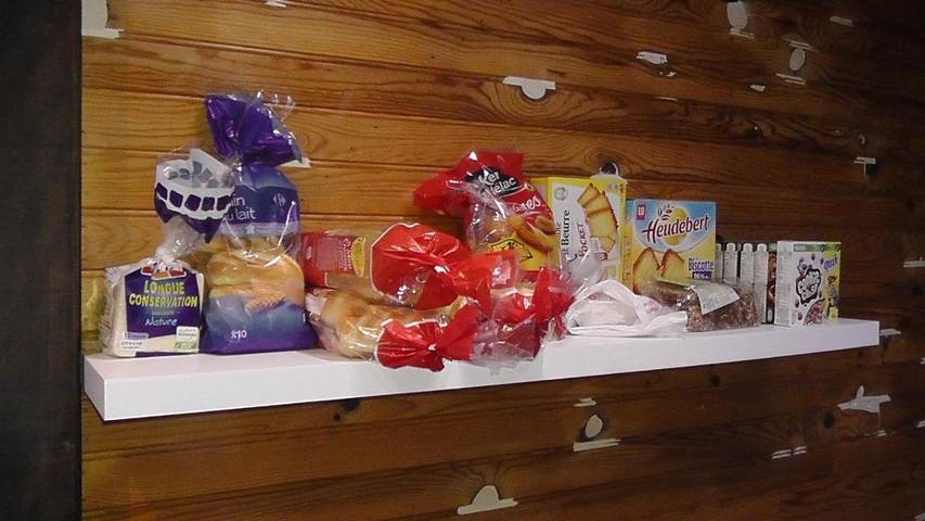 Chambre d’hôte pour 2 personnes, avec vue ainsi que jardin et piscine dans l' Ain - 4