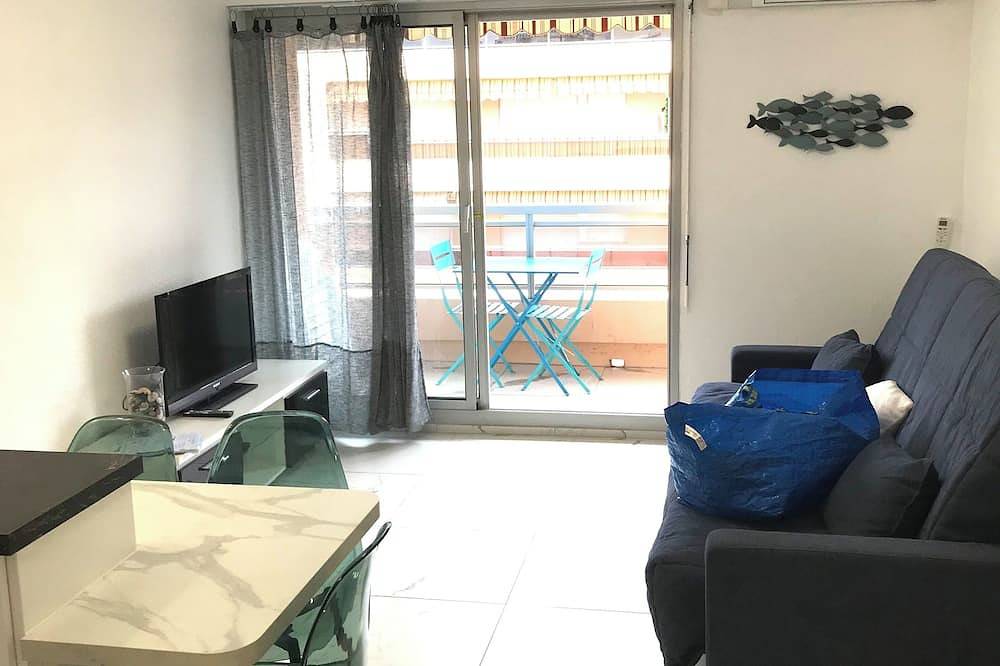 Ganze Wohnung, Very nice modern studio!.feet in the water near Monaco and Italy! in Roquebrune-Cap-Martin, Nizza und Umgebung