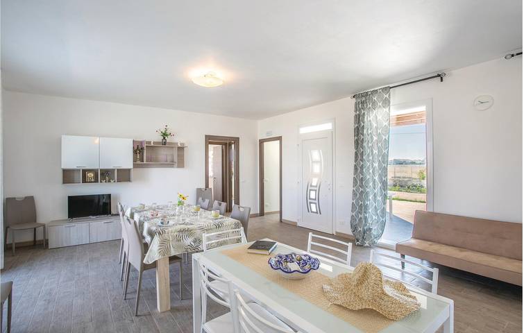 Location de vacances pour 13 personnes, avec piscine ainsi que terrasse et jardin, adapté aux familles à Ragusa - 4