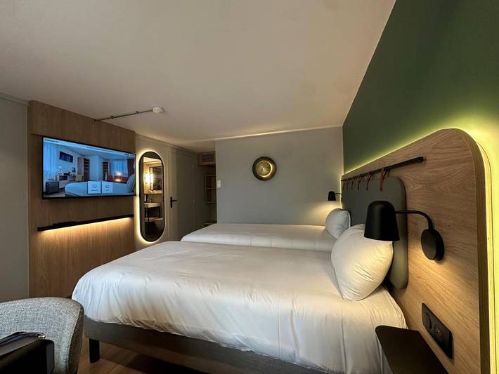 Hôtel pour 2 personnes, avec terrasse à Riom - 4