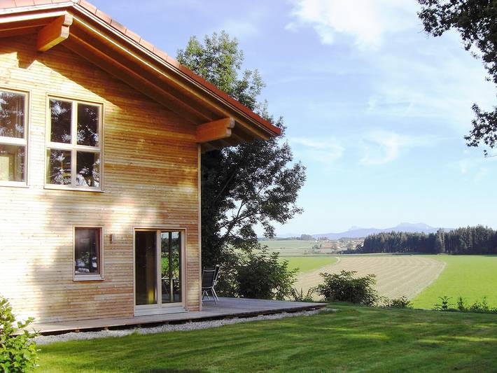 Ferienhaus für 6 Personen, mit Garten und Terrasse in Traunreut