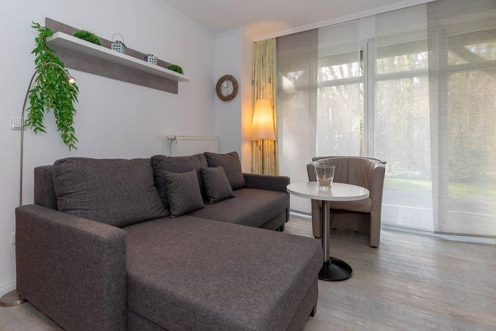 Ferienwohnung für 4 Personen, mit Terrasse in Kühlungsborn - 2