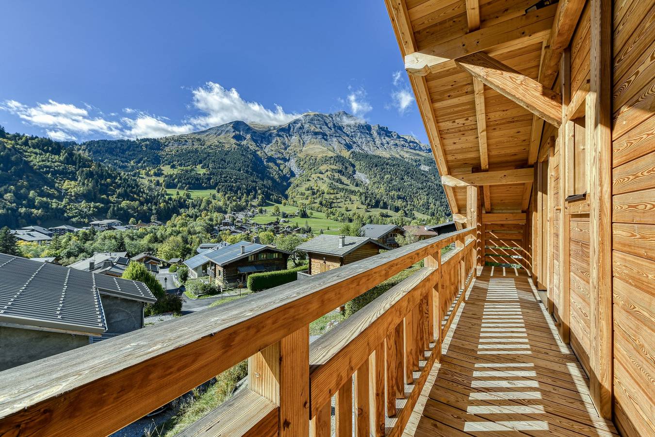 L'Eterle - Grand chalet avec terrasse et jardin in Les Contamines-Montjoie, Pays du Mont-Blanc