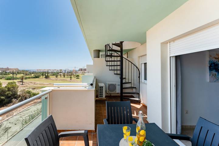 Apartamento de vacaciones para 4 personas, con terraza y jardín - 1