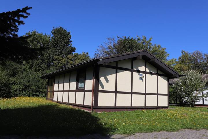 Hütte für 4 Personen, mit Terrasse und Garten im Odenwald