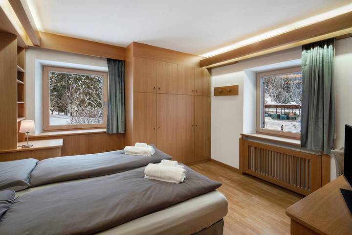 Casa de huéspedes 'Canazei' a 200 m del telecabina con vistas a las montañas in Alba (Canazei), Canazei