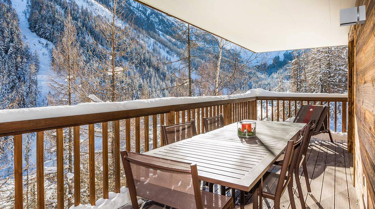 Ganze Wohnung, Luxus-Apartment, 3 Schlafzimmer mit Jacuzzi Chalet Rahas A Grimentz - Nach Mrs Miggins in Grimentz, Anniviers