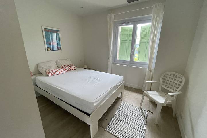 Location de vacances pour 10 personnes, avec terrasse et jardin dans Plage Coupereau - 4