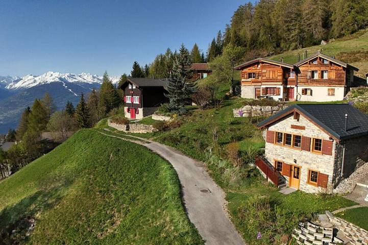 Chalet für 5 Personen, mit Garten und Terrasse - 1