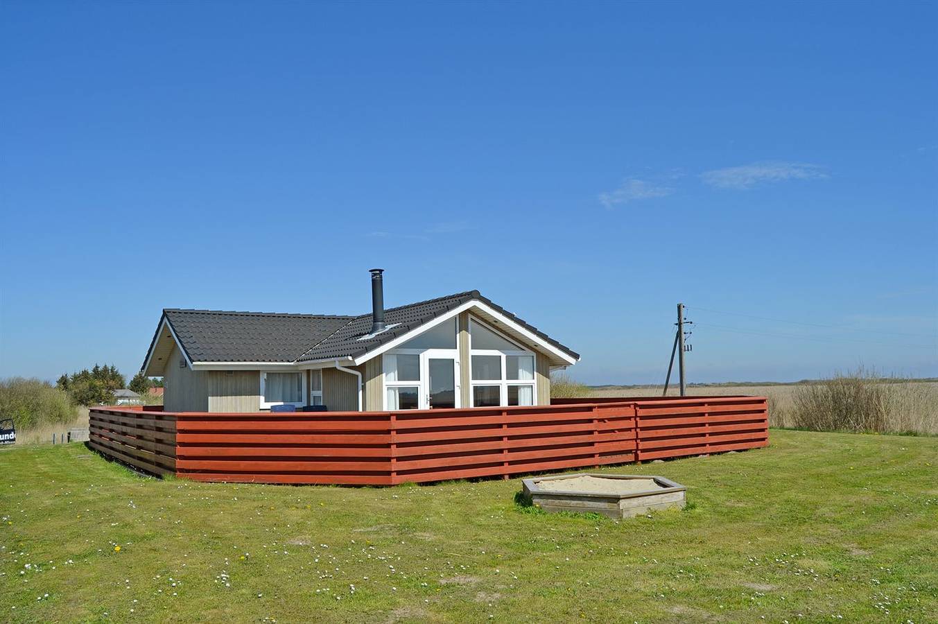 Awesome home in Rømø w/ Wifi, 3 Bedrooms and Sauna in Lakolk, Rømø