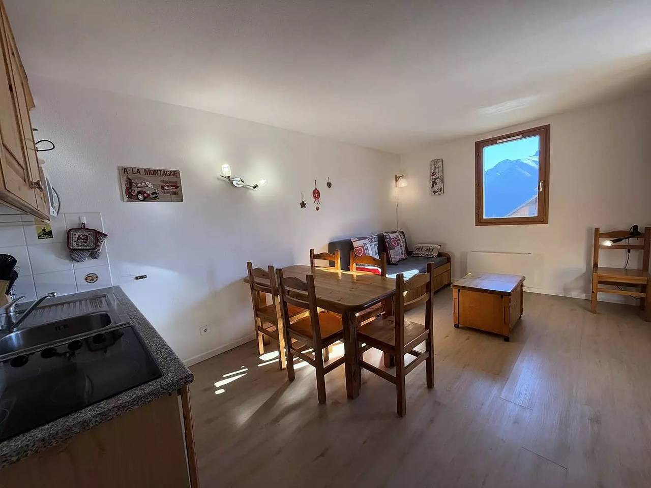Ganze Wohnung, Ferienwohnung 6 Betten gut belichtet in Saint-Jean-d'Arves, Region Saint-Jean-de-Maurienne
