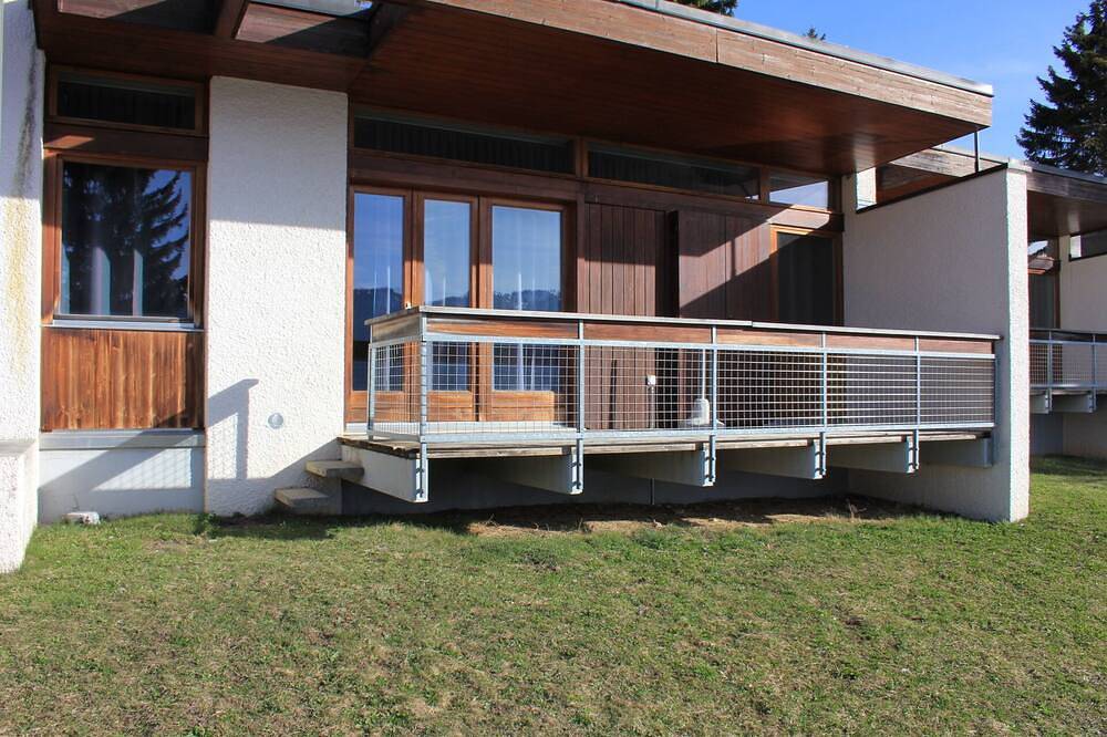 Bungalow B Leysin Lodge in Leysin, Alpes Vaudoises