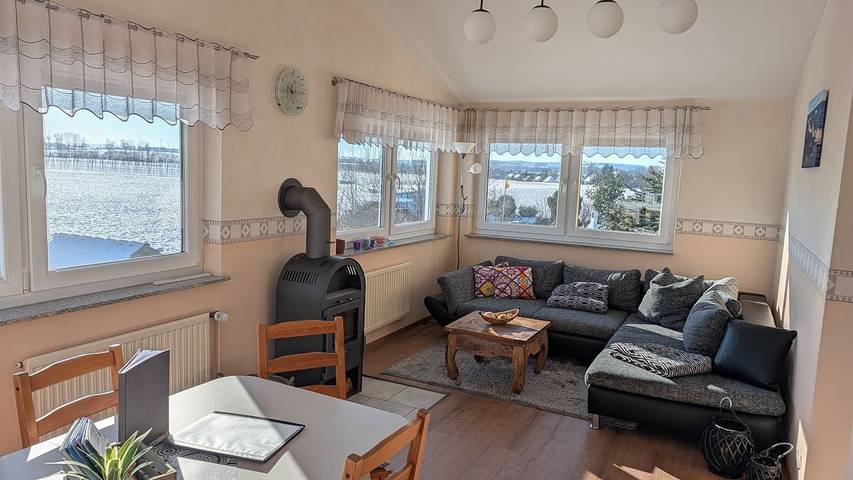 Ferienwohnung für 9 Personen, mit Sauna und Terrasse sowie Garten in Hohenkirchen - 3