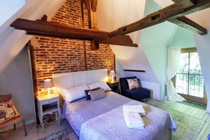 Gîte pour 5 personnes, avec balcon et jardin, animaux acceptés à Ségur-le-Château - 3