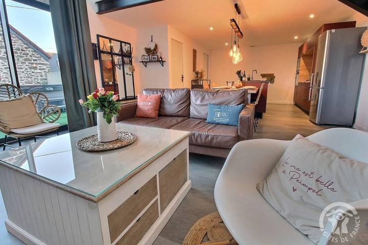 Gîte pour 4 personnes, avec jacuzzi ainsi que sauna et jardin à Paimpol - 3