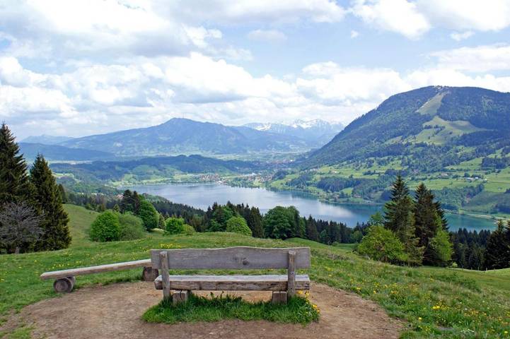 Ferienpark für 4 Personen, mit Ausblick und Pool sowie Sauna und Balkon im Oberallgäu - 2