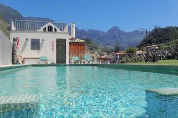 Agriturismo für 8 Personen, mit Pool und Garten sowie Whirlpool auf Madeira