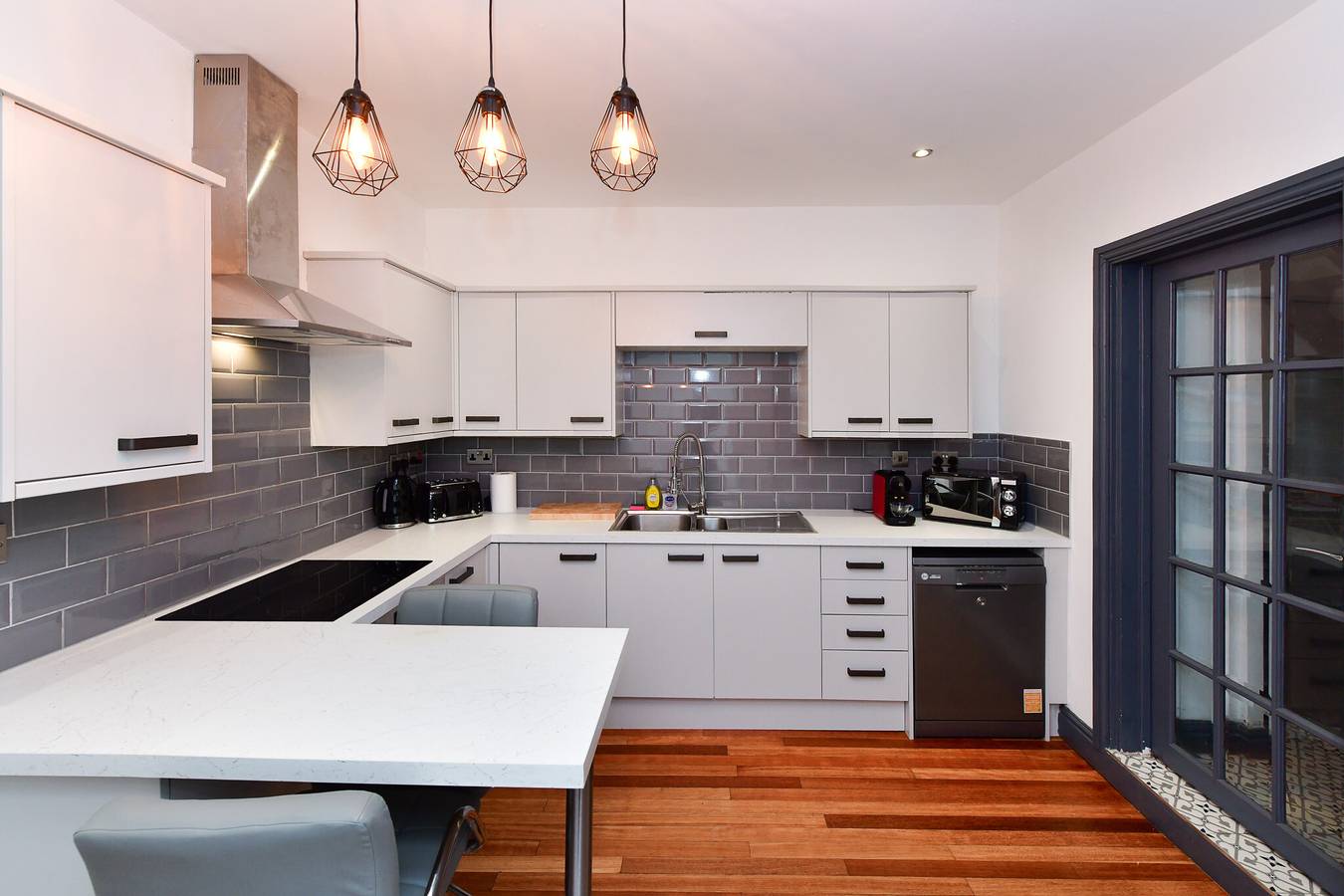 Stylish 2-Bed • Close to City & Heath Hospital - Pass the Keys in Cardiff, Cardiff region