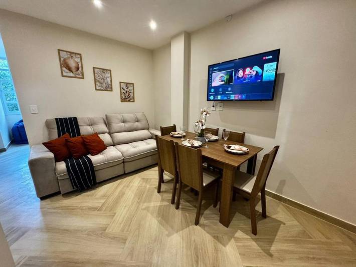 Casas e apartamentos de temporada para 4 pessoas na Lapa (RJ)