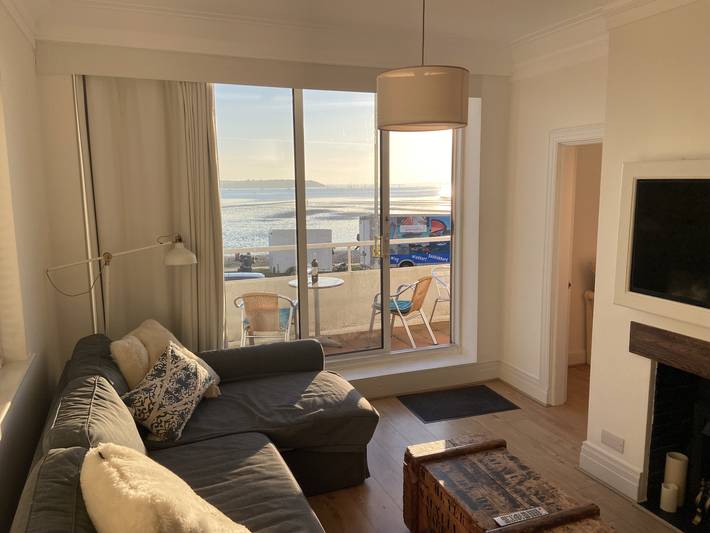 Ganze Wohnung, Ferienwohnung für 4 Personen mit Balkon in Sandbanks, Poole