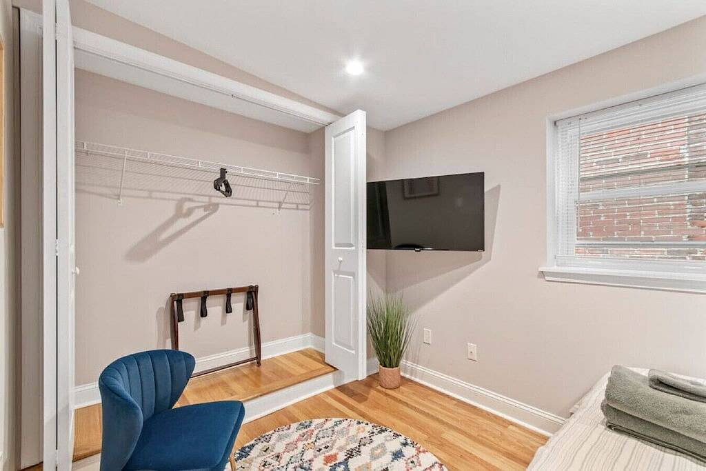 Big 3Br Near *Art Museum*- Family Game Room+ Patio in Philadelphia, Philadelphia County