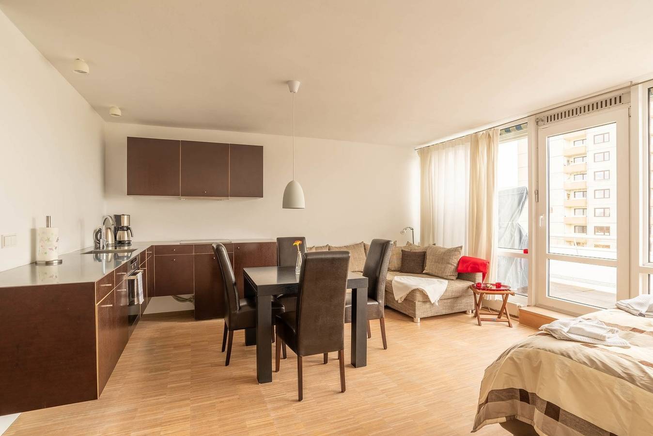 Ganze Ferienwohnung, Sonnenanbeter in Kieler Förde, Kiel