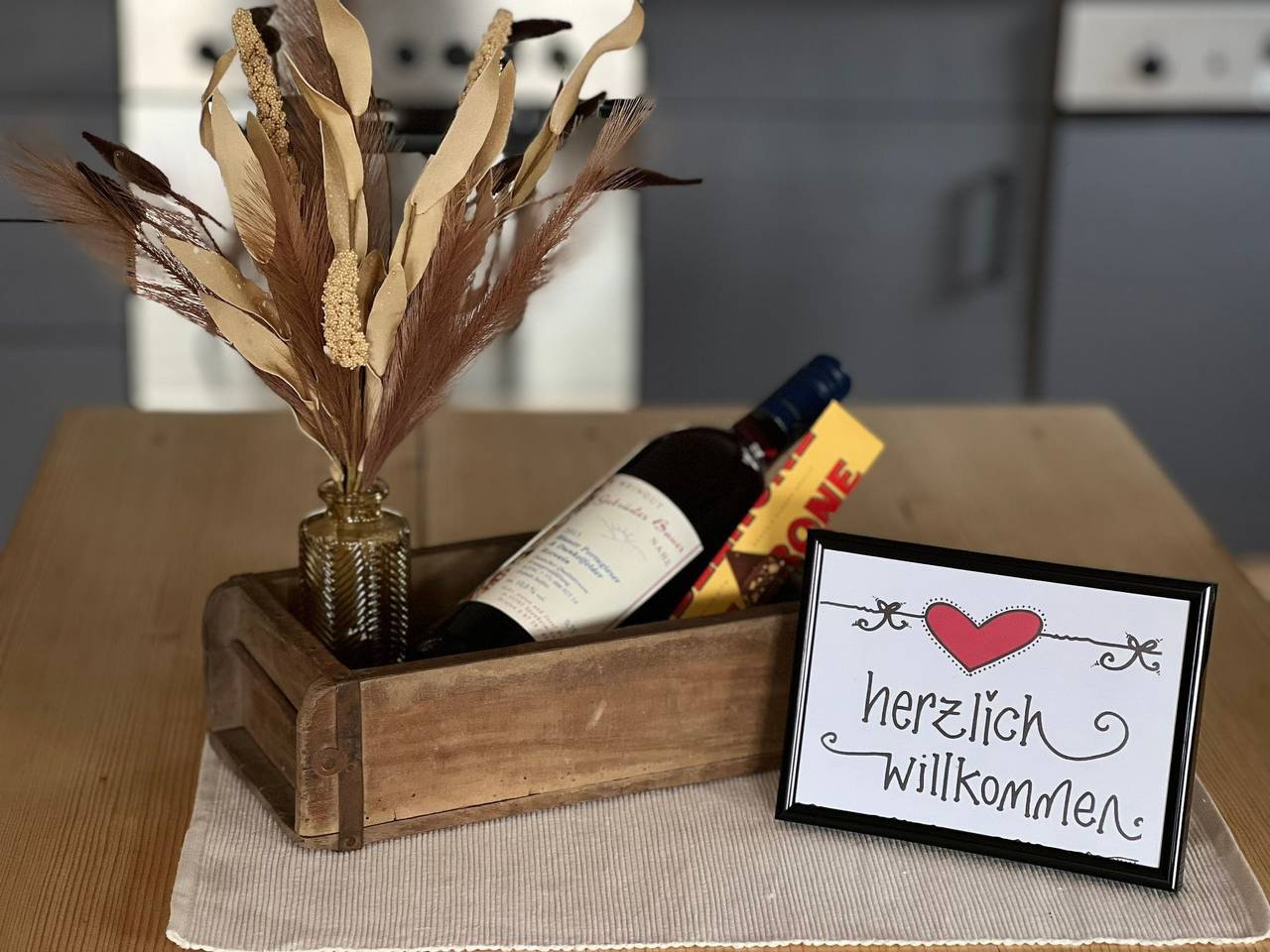 Geheel appartement, Chalet Alpenblick in Sigriswil, Meer van Thun