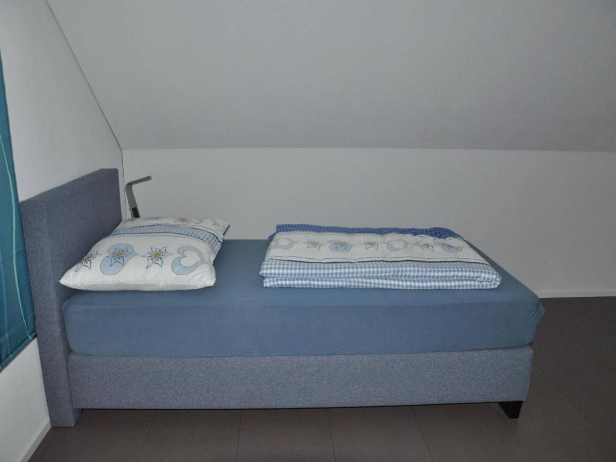 Ganze Wohnung, Apartment 3-5 Zi-Dachwohnung by Interhome in Kerns, Obwalden